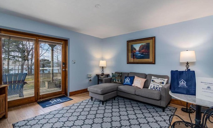 Big Cedars Apartamento | Lured on the Lake Suite (LOL)