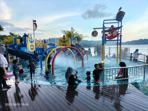 Kuantan Complejo | LurrVe Dê' SĒÀ # Imperium Resident Kuantan
