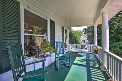 Jonesville Casa | Lush Elkin Home with Porch Views and Pool Table