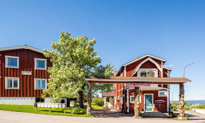 Rattvik Cama Y Desayuno | Lustigsgården Boutique Hotel