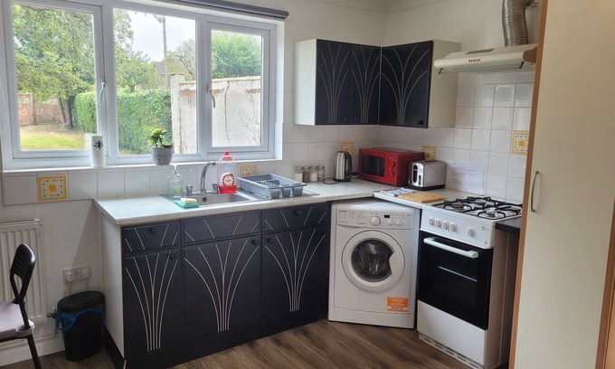 Luton Apartamento | Luton City Escape - Modern 1BR Apartment