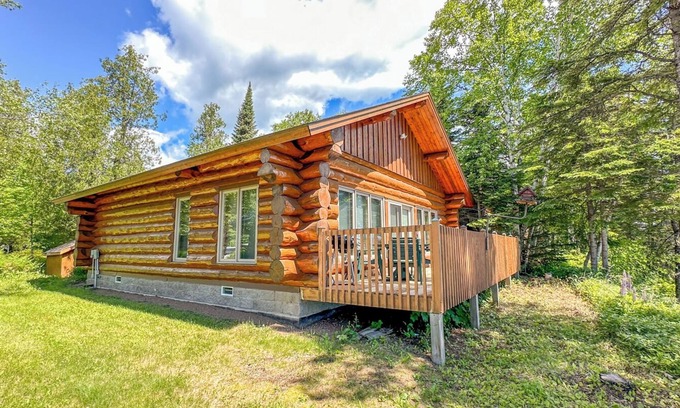 Tofte Cabina | Lutsen Log Cabin 409 - Lusen, Minnesota - Lake Superior