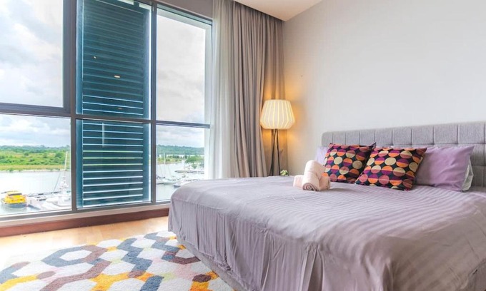 Nusajaya Apartamento | Lux 3BR Suite Puteri Harbour Near Legoland & Hello Kitty
