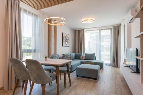 Saints Constantine and Helena Apartamento | Luxury Ap Blanka - Pool & Panorama in Azur