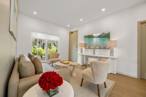 West Avenue Apartamento | Lux Designer Apt 2BR and 2BA in the Heart of MIA Beach
