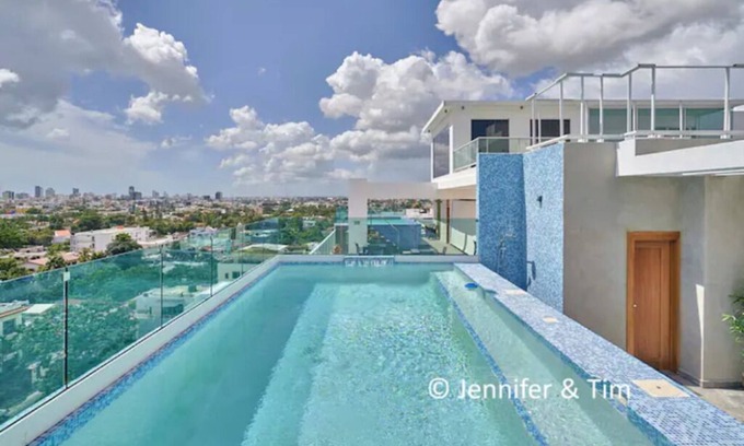 Santo Domingo Apartamento | LUX DOWNTOWN 3BR APT + PRIVATE TERRACE | POOL+GYM