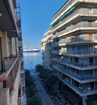 Thessaloniki City Centre Apartamento | Lux Downtown Sea View Apartment D3