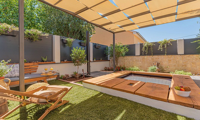 Drnis Casa | Lux house Versys with jacuzzi