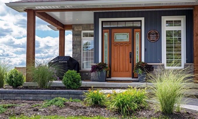 Port Dover Cabaña | Lux Lake House on Private Beach + Peloton