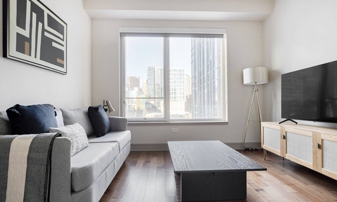 Seaport District Apartamento | Lux Seaport Studio w/ Gym on Harbor by Blueground