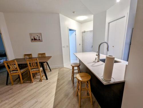 Fort York Apartamento | Lux suite - City View - Steps to Rogers Centre & CN Tower