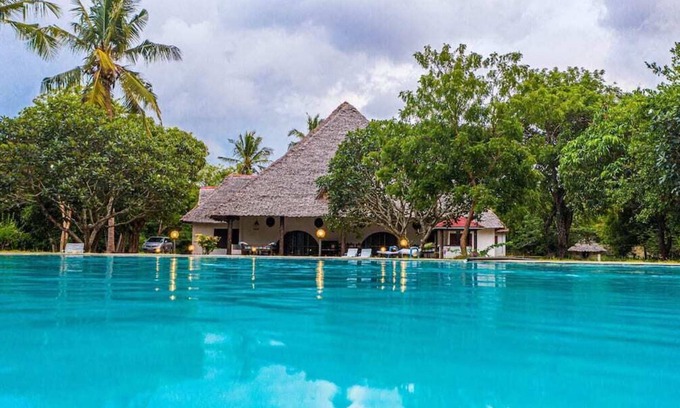 Diani Beach Cabaña | Lux Suites Kivulini Cottages Diani