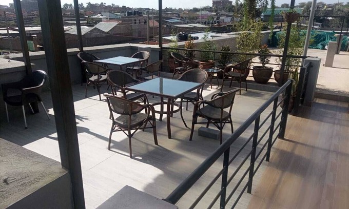 Narok Apartamento | Lux Suites Narok Holiday Homes