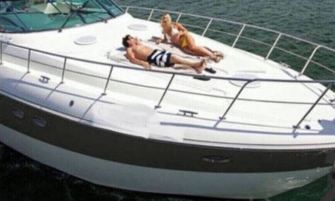 Long Beach Alquiler De Eote | Lux.Yacht/ house boat Oak island waterview NC Beach from $345 p/N