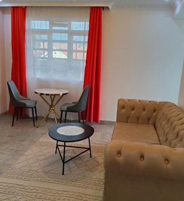 Naivasha Villa | Luxe 1 bedroom chui Villa View