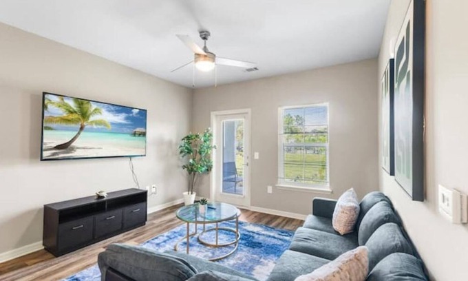 Melbourne Condominio | Luxe 1BR/1BA: Dive, Rest, Explore. Book Now!