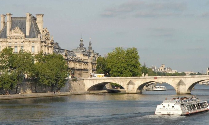 Saint-Germain-l'Auxerrois Apartamento | LUXE- 250 M2 PARISIAN ELEGANCE LOCATED NEXT TO LOUVRE AT RUE SAINT HONORE