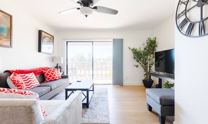 McCormick Ranch Apartamento | Luxe 2BR/2BA / Covered Parking