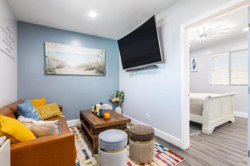 Harbor Casa | Luxe and Modern South Bay ADU
