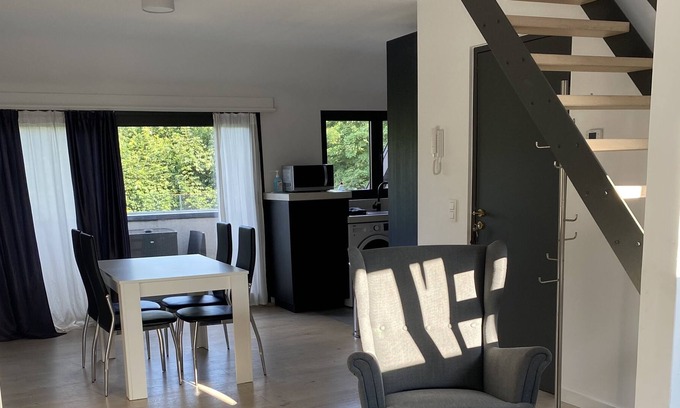 Mortsel Apartamento | Luxe appartement met terras en uniek uitzicht