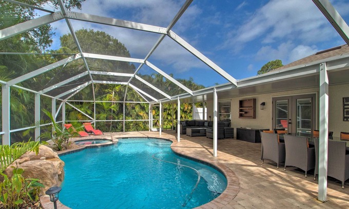 Lakewood Park Casa | Luxe Coastal Home - 11 Miles to Ft. Pierce Inlet!