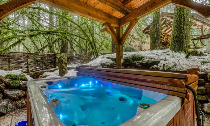 Rhododendron Casa | Luxe compound with private sauna, hot tub, rec house & fireplace