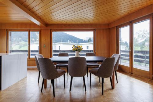 Davos Apartamento | Luxe Davos Residence with Views Private Balcony