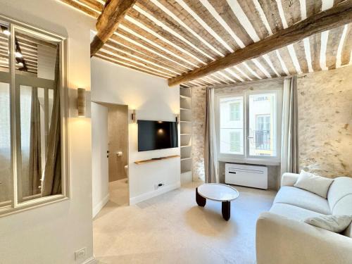 Antibes City Centre Apartamento | Luxe et Charme sur les Remparts du Vieil Antibes