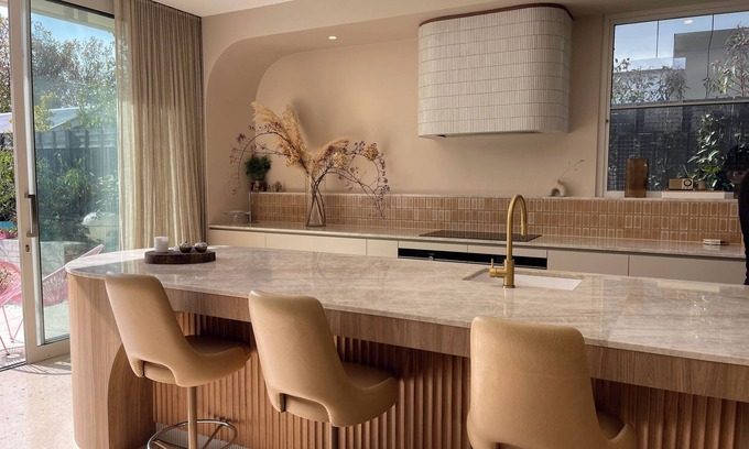 Brunswick East Casa | Luxe Family-sized home w Pool