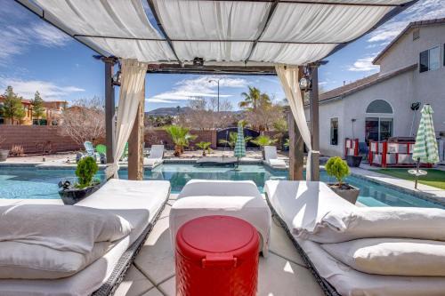 Green Valley Casa | Luxe Henderson Retreat with Pool - 13 Mi to Strip!