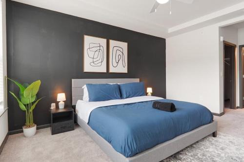 North Raleigh Apartamento | Luxe King 3 Bedroom Suite in North Raleigh NC