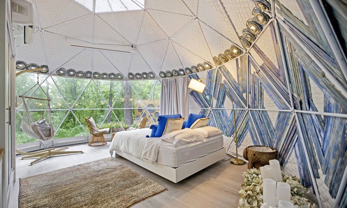 Leesburg Cabina | Luxe & Picturesque Dome Haven ~ Hot Tub ~ Glamping