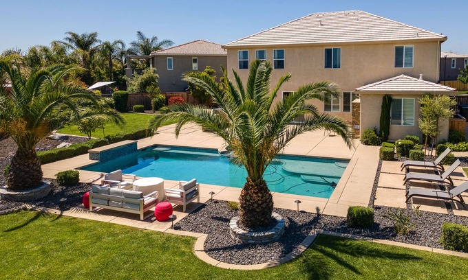 Roseville Casa | Luxe Roseville Home w/ Pool & Hot Tub!