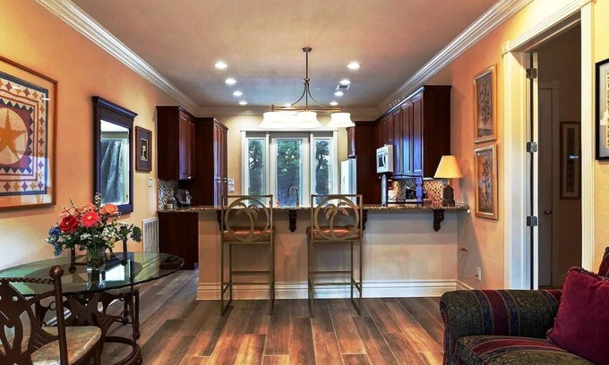 North San Antonio - SAT Casa | Luxe San Antonio Casita with Pool Near River Walk!