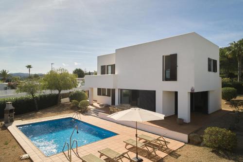 Bahía de San Antonio Villa | Luxe villa met privézwembad & zeezicht - Villa Luna