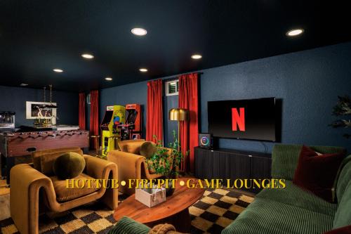 Allendale Area Casa | Luxehottubfirepitgameroomsspeakeasyfamretreat