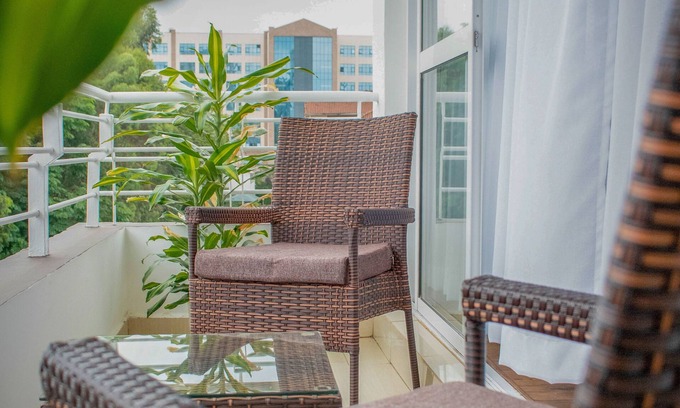 Westlands Hotel | Luxel Suites by Homes by Della