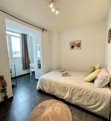 Bonnevoie Cama Y Desayuno | Luxembourg Tram Station Rooms