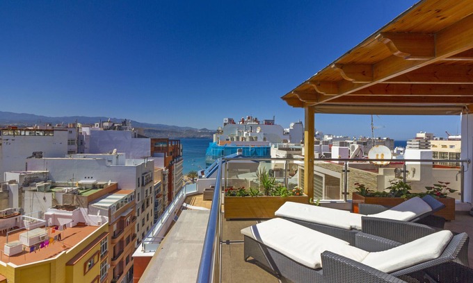 Las Palmas de Gran Canaria Apartamento | Penthouse de lujo con impresionantes vistas en la mejor playa de Las Palmas