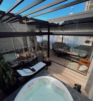 Cabo Branco Apartamento | Luxuosa Cobertura em Cabo Branco