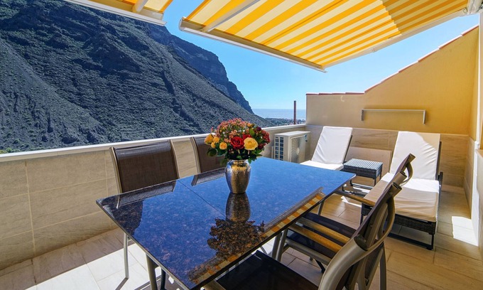 La Calera Apartamento | Deluxe Suite | 70 qm | TOP Aussicht, große Terrasse, 5* Ausstattung, 3 Personen