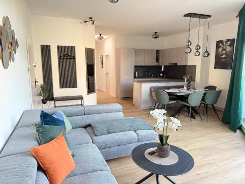 Villach Apartamento | Luxuriöses Apartment 85m2 mit Infrarotkabine und Parkplatz