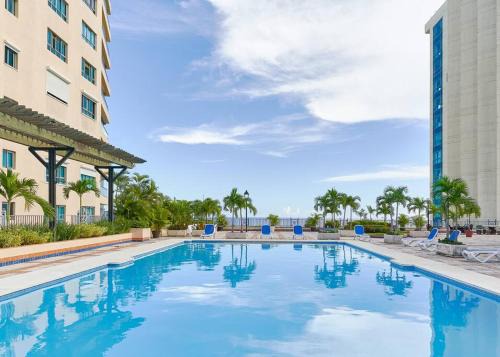 San Geronimo Apartamento | Luxurious 2BDR with Ocean View