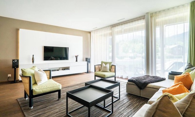 Flims Apartamento | Luxurious 3.5-room apartment for max. 5 people.