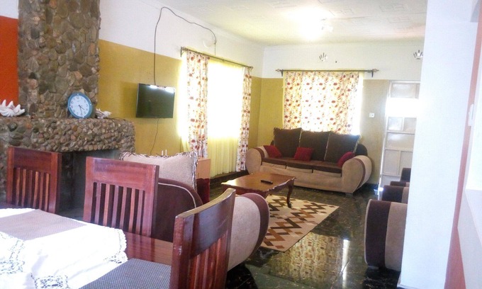 Ongata Rongai Casa | Lujoso bungalow de 3 camas completamente amueblado.