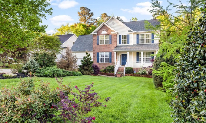 Chapel Hill Casa | Lujosamente amueblado 5BR / 2. 5BA casa cerca de UNC / Duke