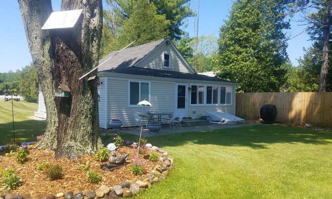 Carsonville Cabaña | Lujoso y elegante casa en el lago Huron