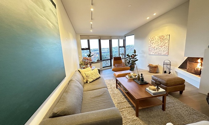 Capital Region Casa | Luxurious and modern Family friendly house, in Reykjavík area
