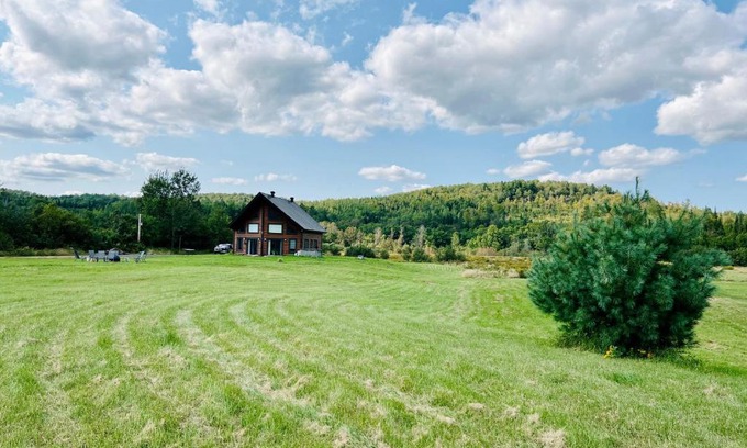 Mauricie Chalet De Esquí | Luxurious and Private Chalet Le Million
