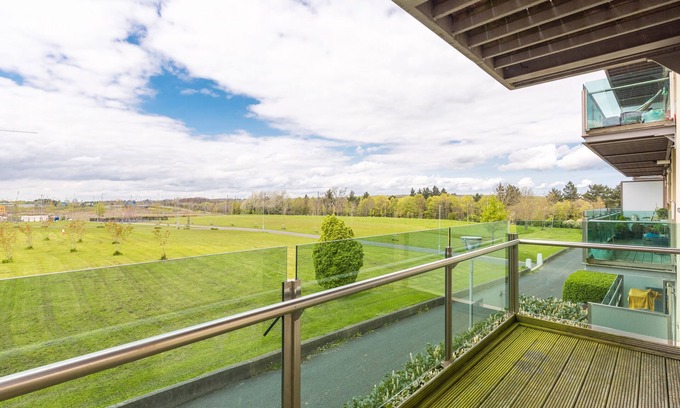 Castleknock Apartamento | Luxurious Apartment at Phoenix Park Castleknock